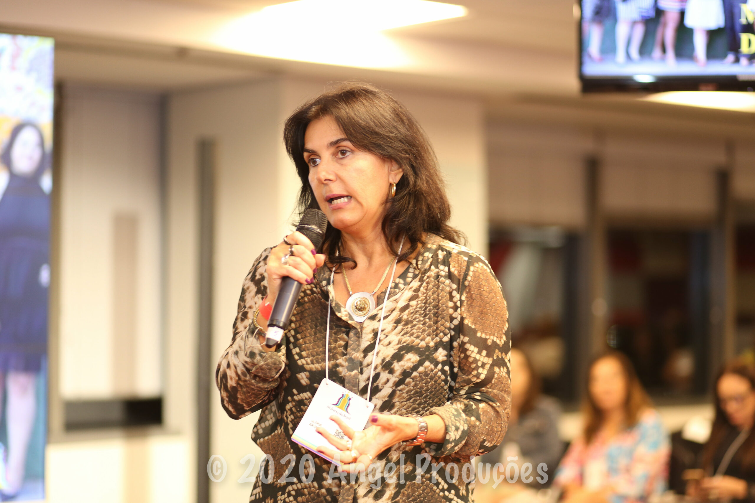 Covid-19: sem alarmismo e com informação! - Grupo Mulheres do Brasil