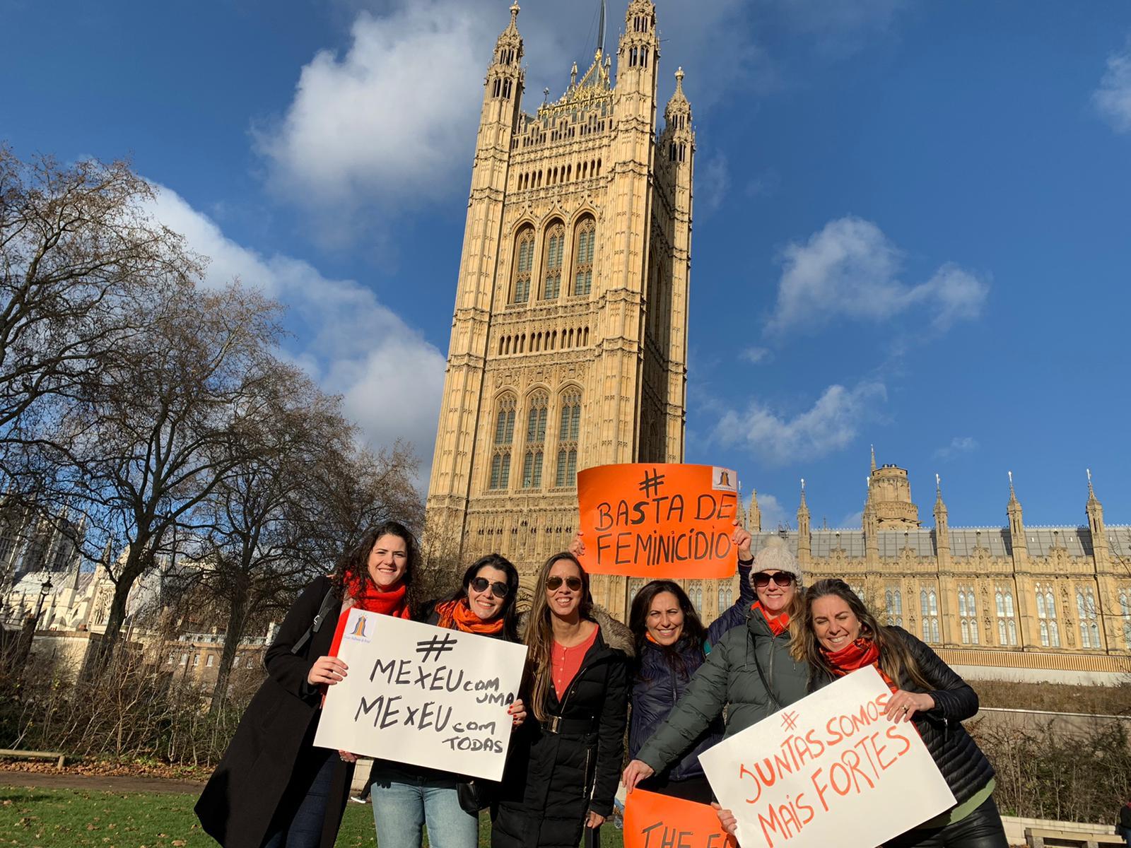 Londres – Caminhada pelo fim da violência contra a mulher